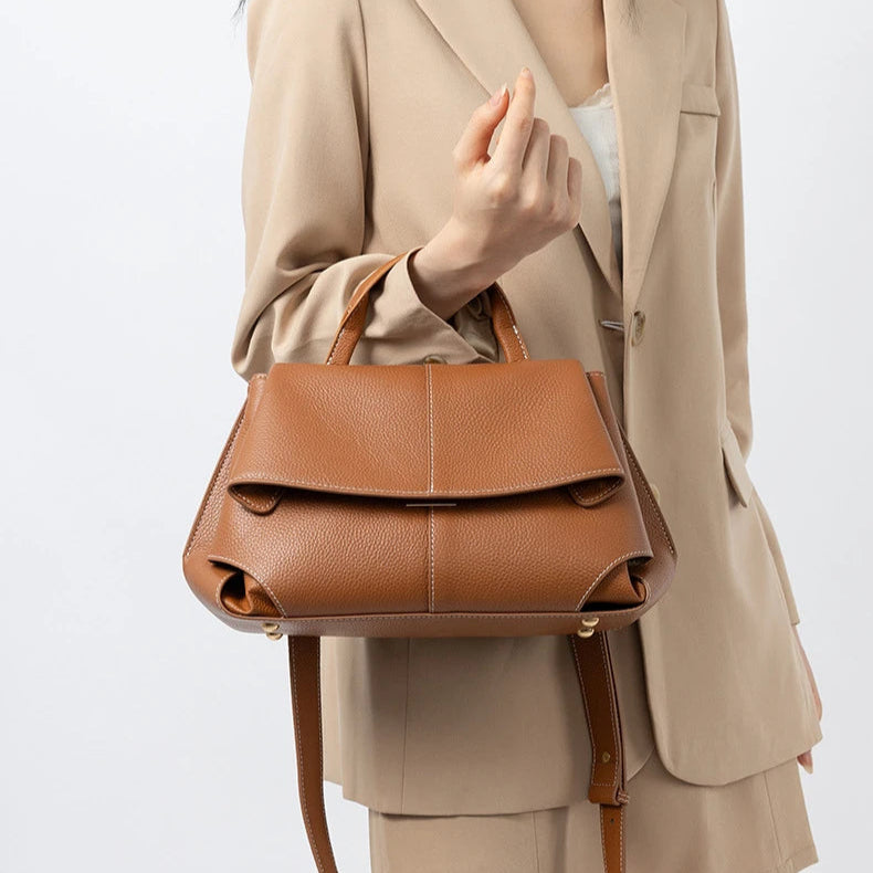Bolsa Brionne Ely em Couro Legítimo 