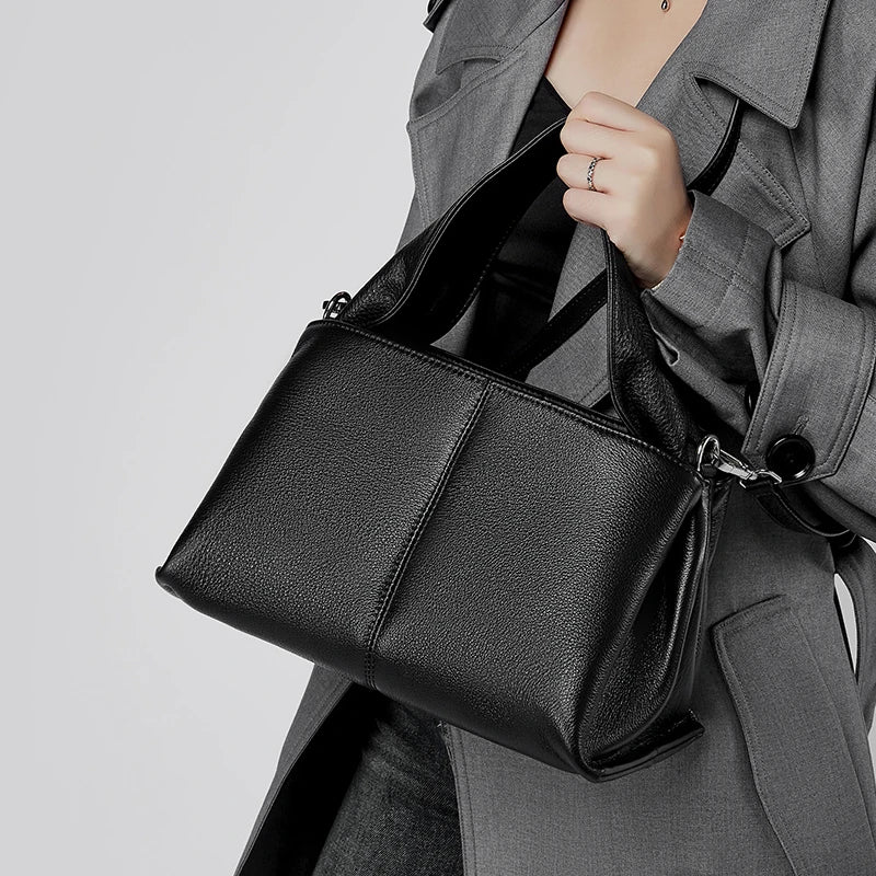 Bolsa 'Brionne' Sky Couro Legítimo