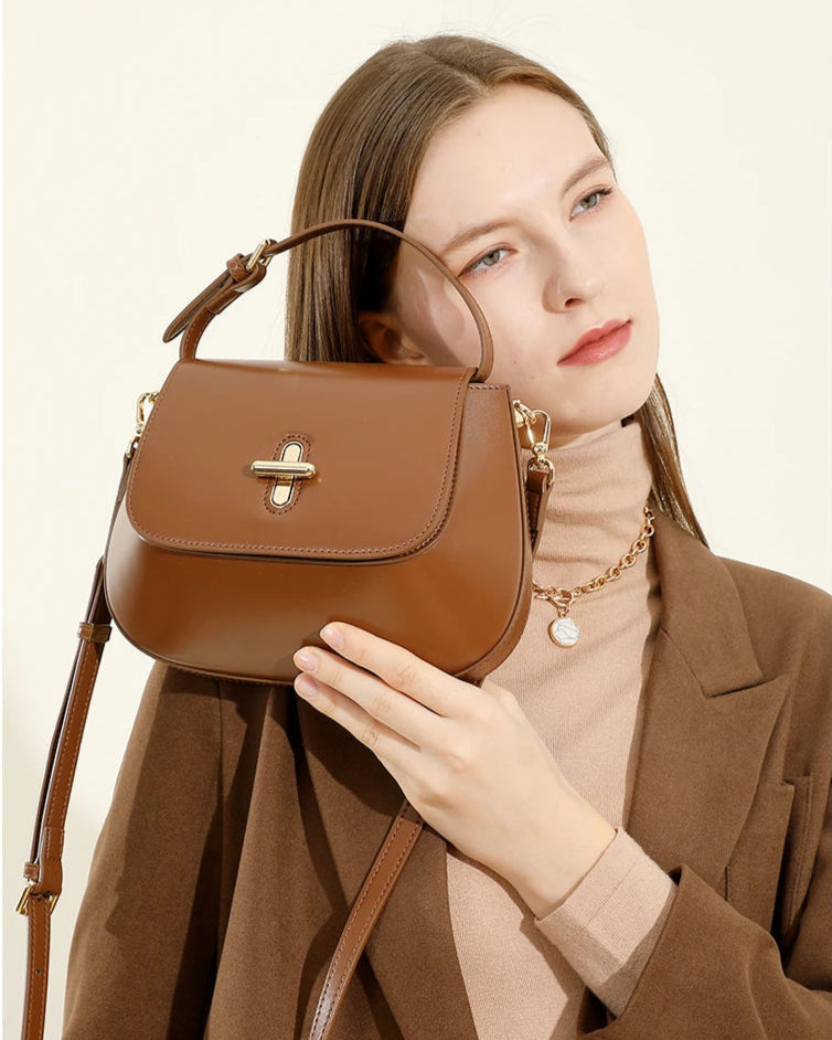 Bolsa Hobo em Couro Legítimo