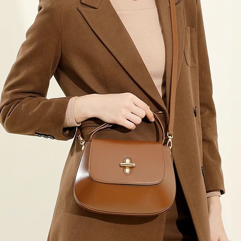 Bolsa Hobo em Couro Legítimo