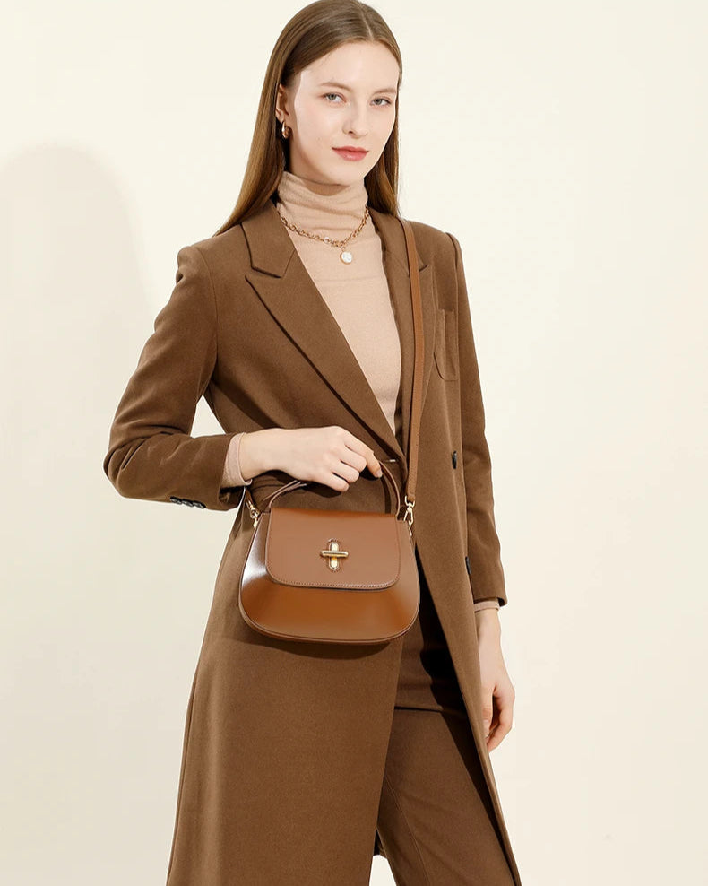 Bolsa Hobo em Couro Legítimo