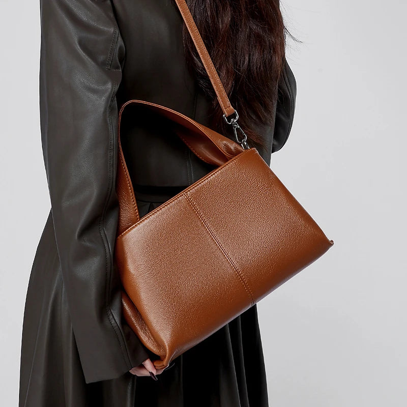Bolsa 'Brionne' Sky Couro Legítimo
